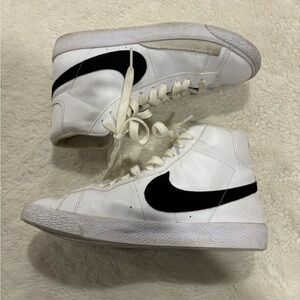 Nike blazers